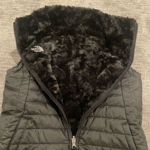 North face vest!!